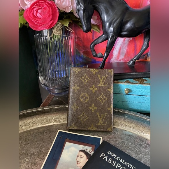 Ultra RARE Vintage LOUIS VUITTON LV Monogram Billfold Designer Wallet Accessory - Picture 2 of 12